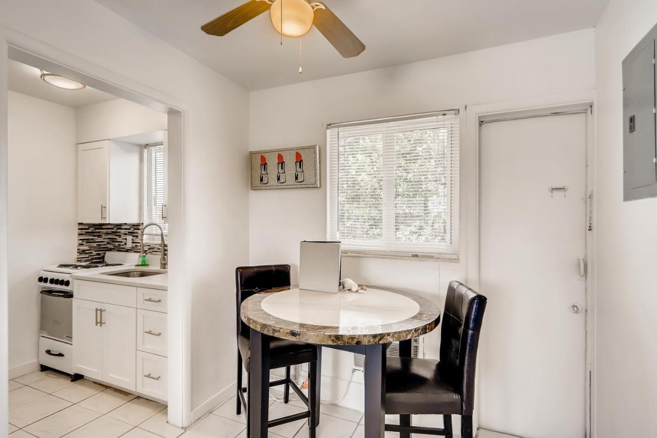 Coral Sands HUGE Studio w/ 2 Queen beds! West Palm Beach Buitenkant foto